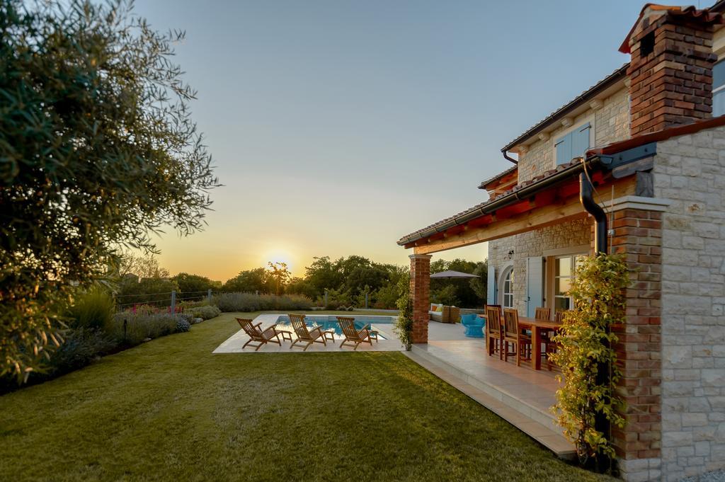Villa Rajski Dvori Святой Ловреч Пазенатички Экстерьер фото